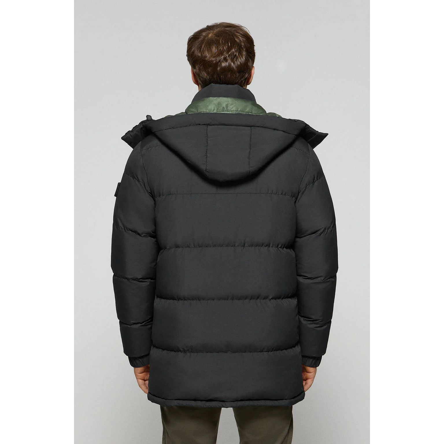 Chaqueta negra Midtown de capucha desmontable y detalles Polo Club