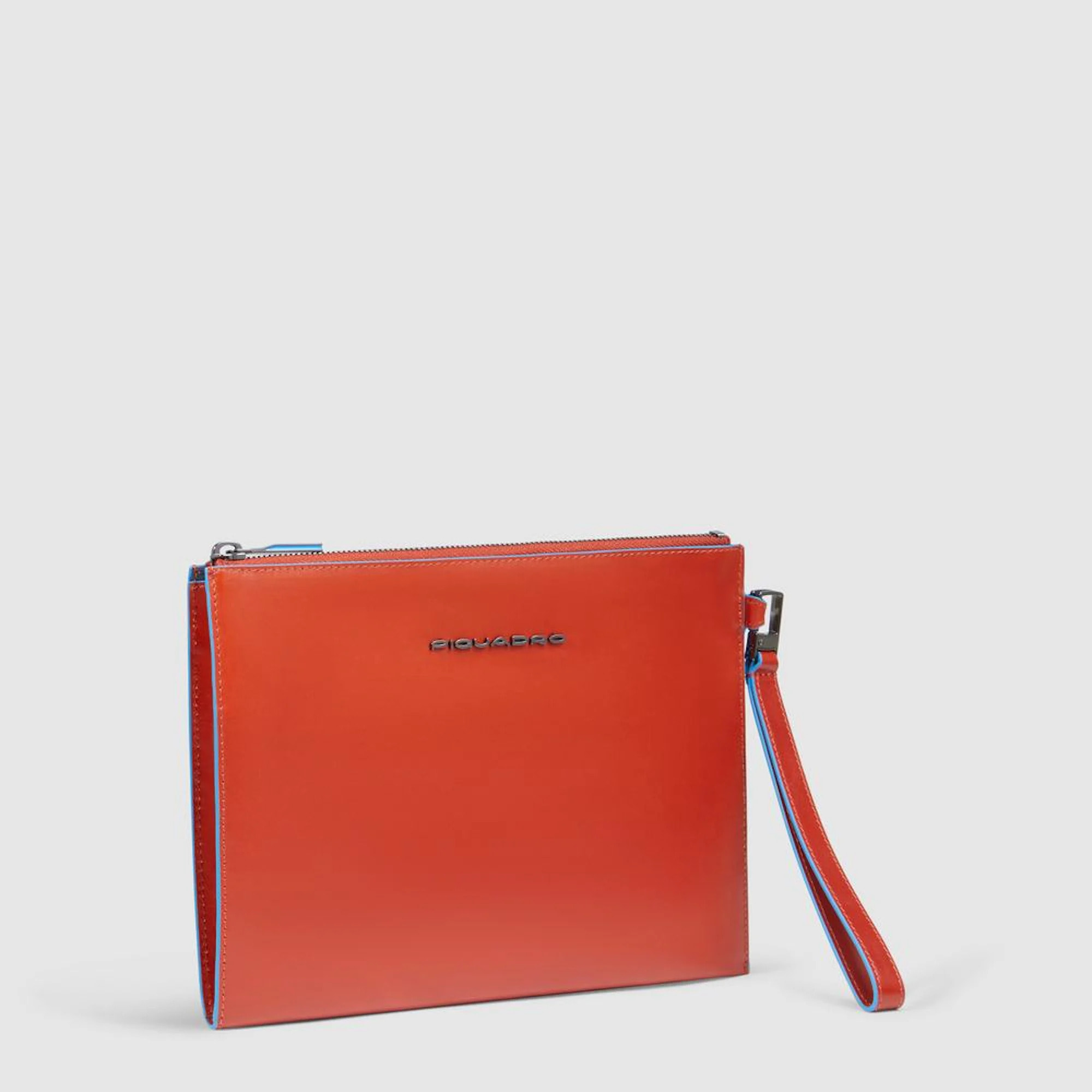 Piquadro Pochette porta iPad®mini in pelle con polsiera rimovibile e tasca per AirPods®