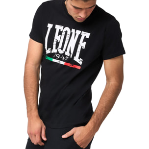 Completo set da uomo composto da t-shirt e pantaloncini Leone Vintage Basic