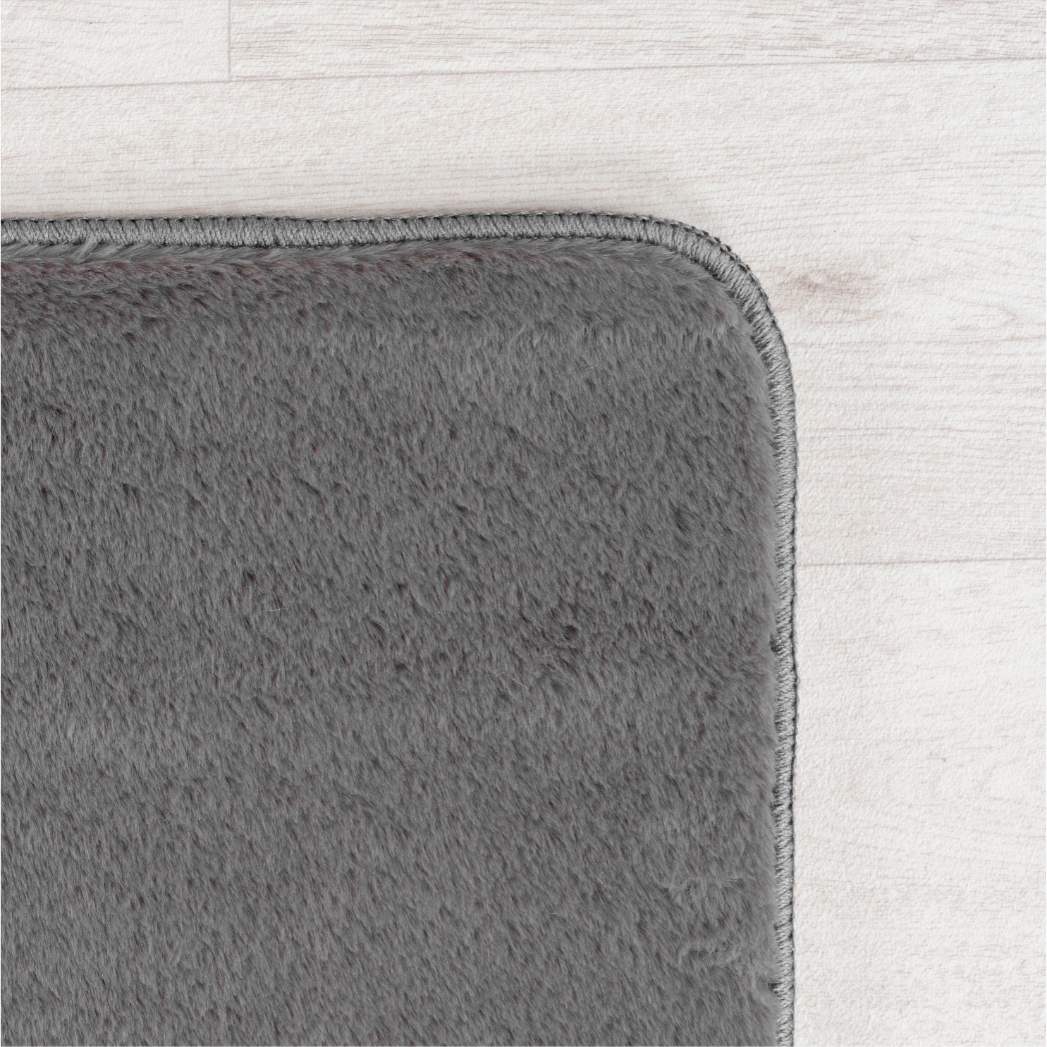 ALBA - Tapis doux gris à poils courts