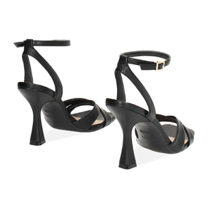 Sandalo donna nero con braccialetto, tacco 9,5 cm