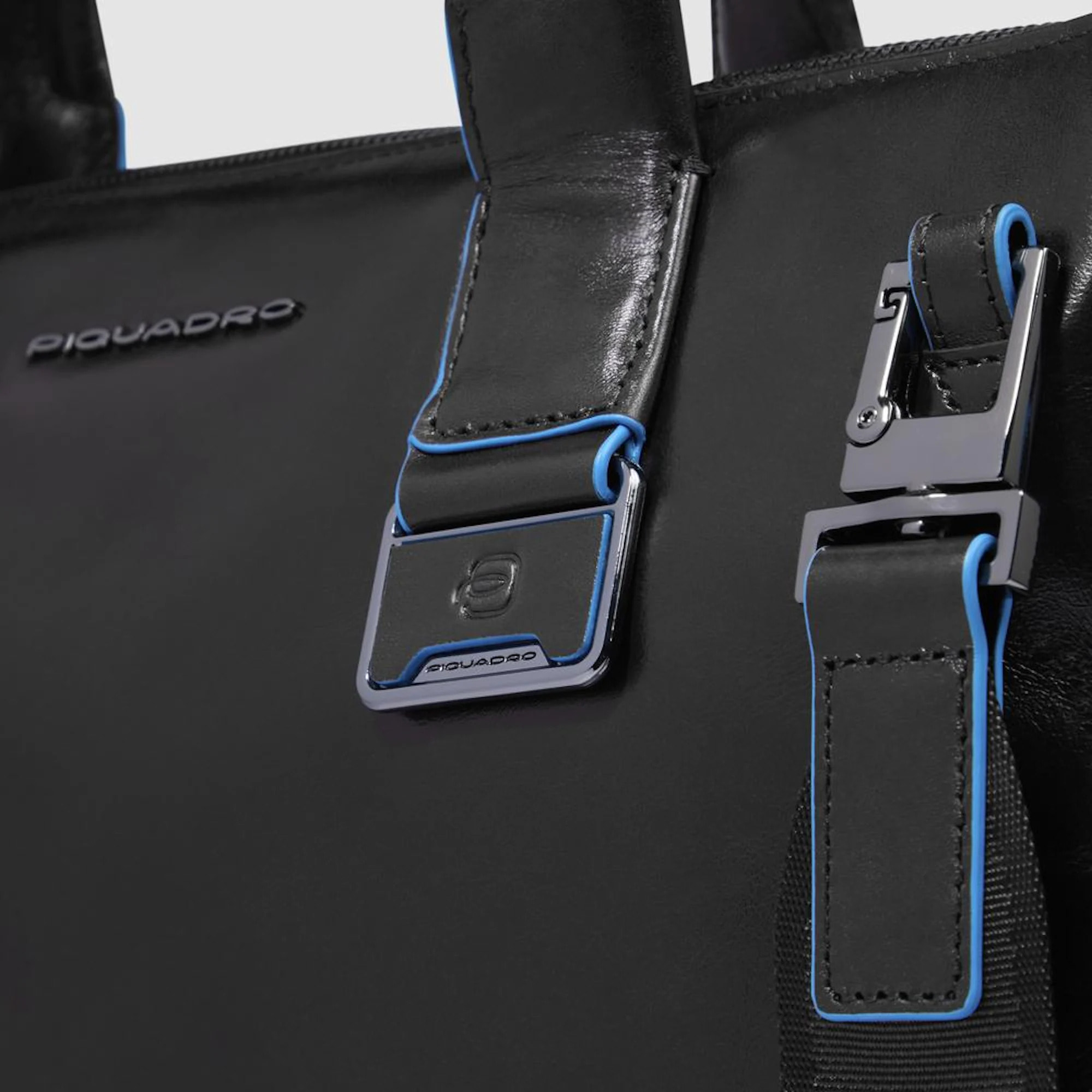 Piquadro Borsa porta pc e iPad® in pelle personalizzabile con protezioni antiurto e RFID