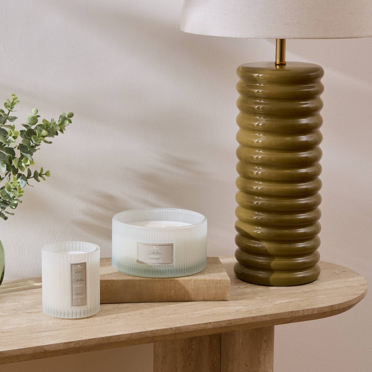 Bougie parfumée Albie 635g pot verre thé