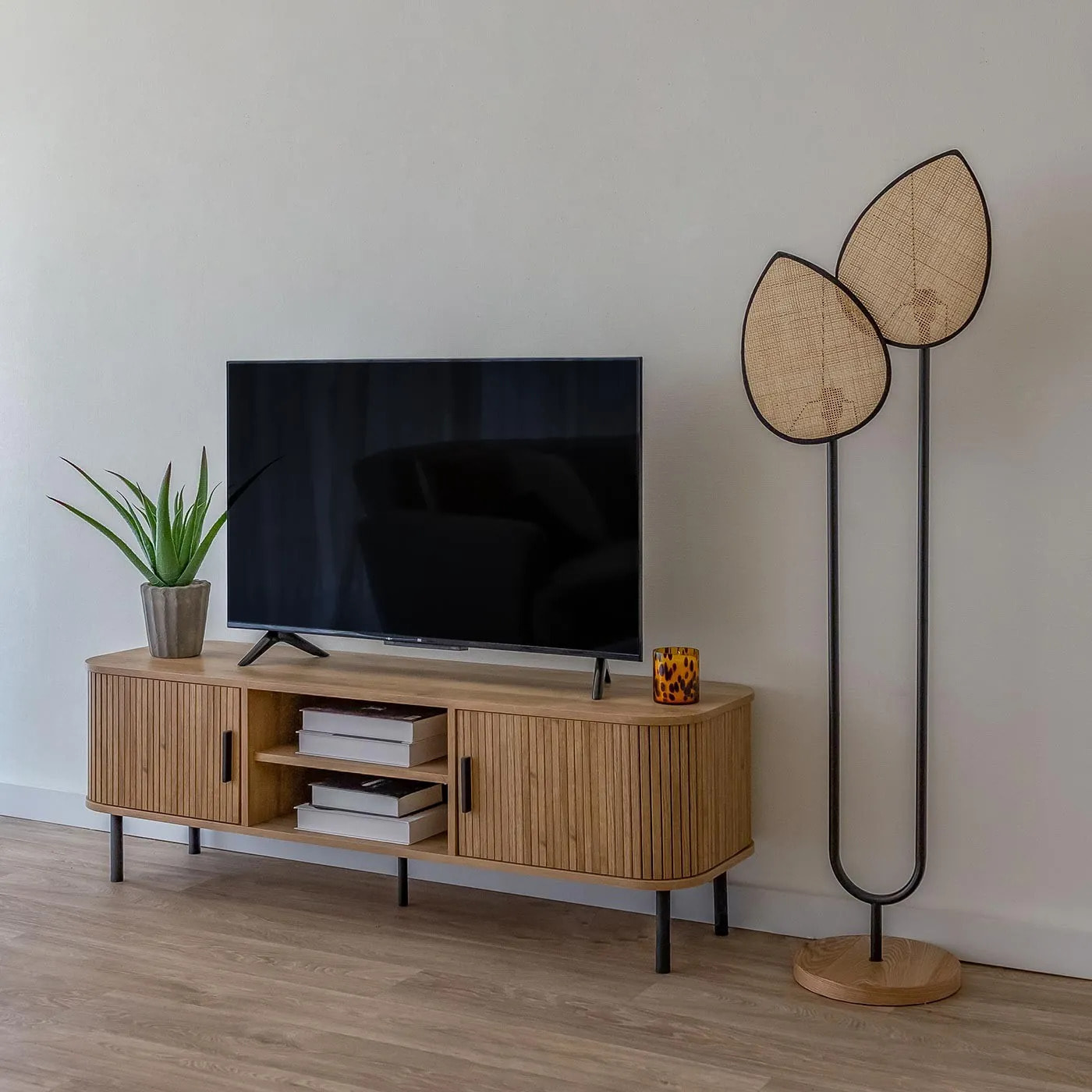 Mueble tv egipto 140x46cm