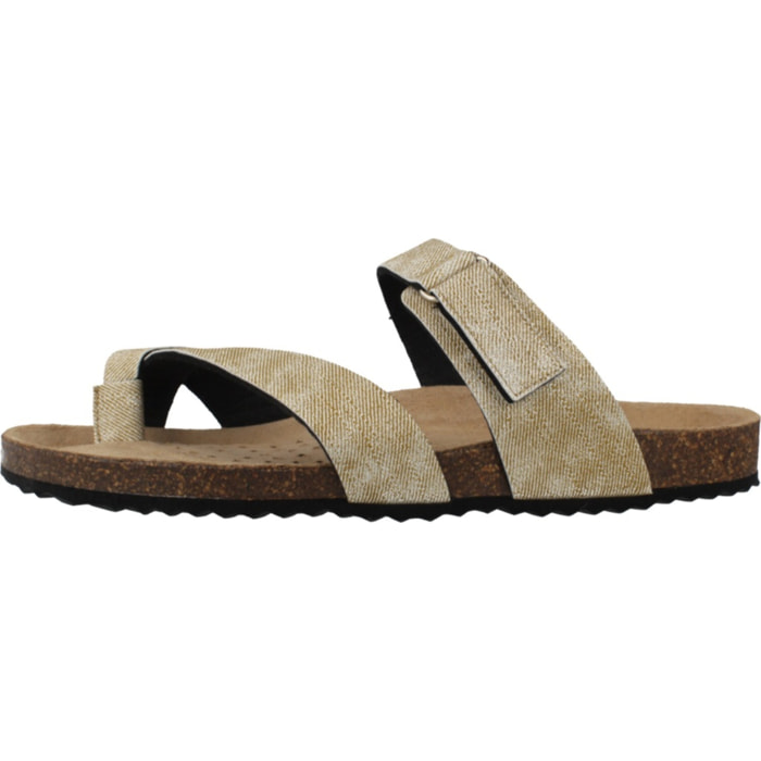 Sandalias Mujer de la marca GEOX  modelo D BRIONIA ORO