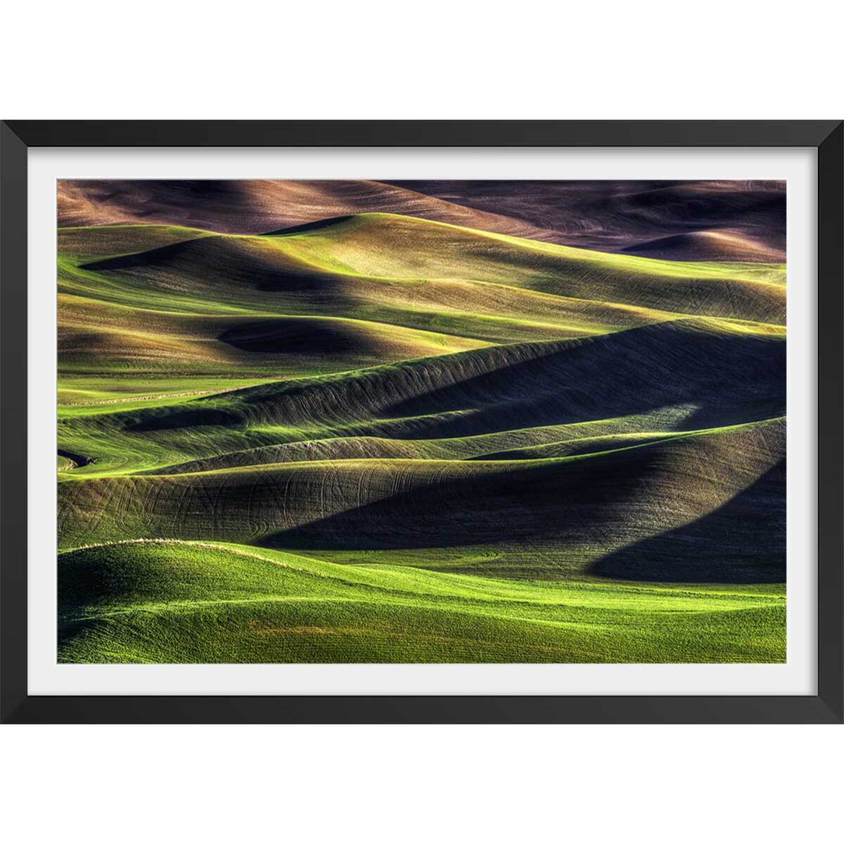 Affiche ""Champs et colline USA"" Affiche + cadre en bois - Noir