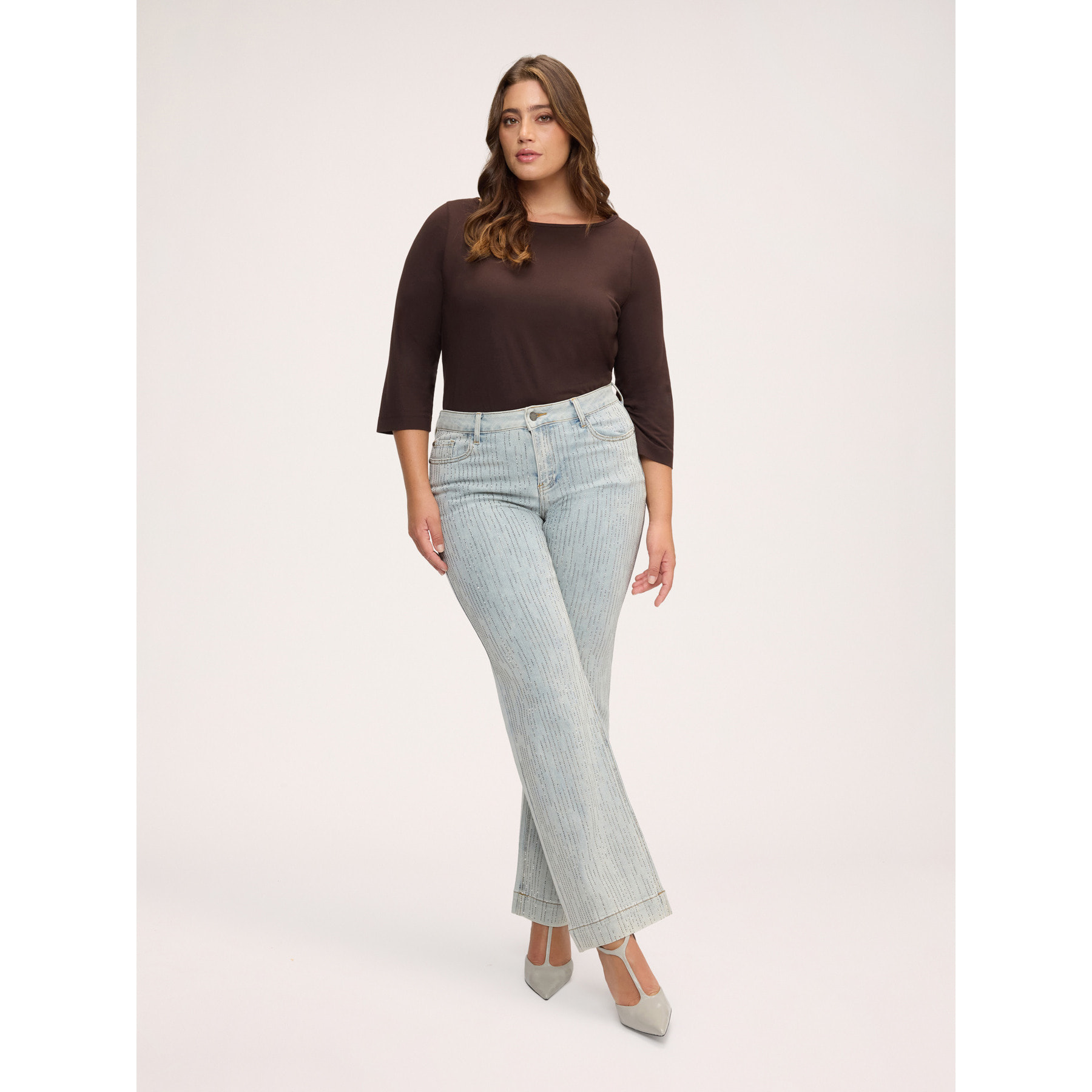 Fiorella Rubino - T-shirt con scollo a barchetta - Marrone