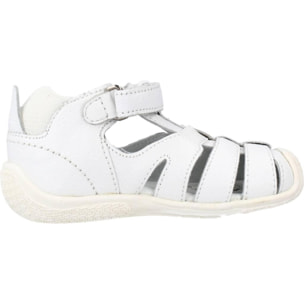 Sandalias Niño de la marca CHICCO  modelo GROUND BLANCO