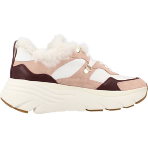 Sneakers de  Mujer de la marca GEOX  modelo D DIAMANTA ROSA