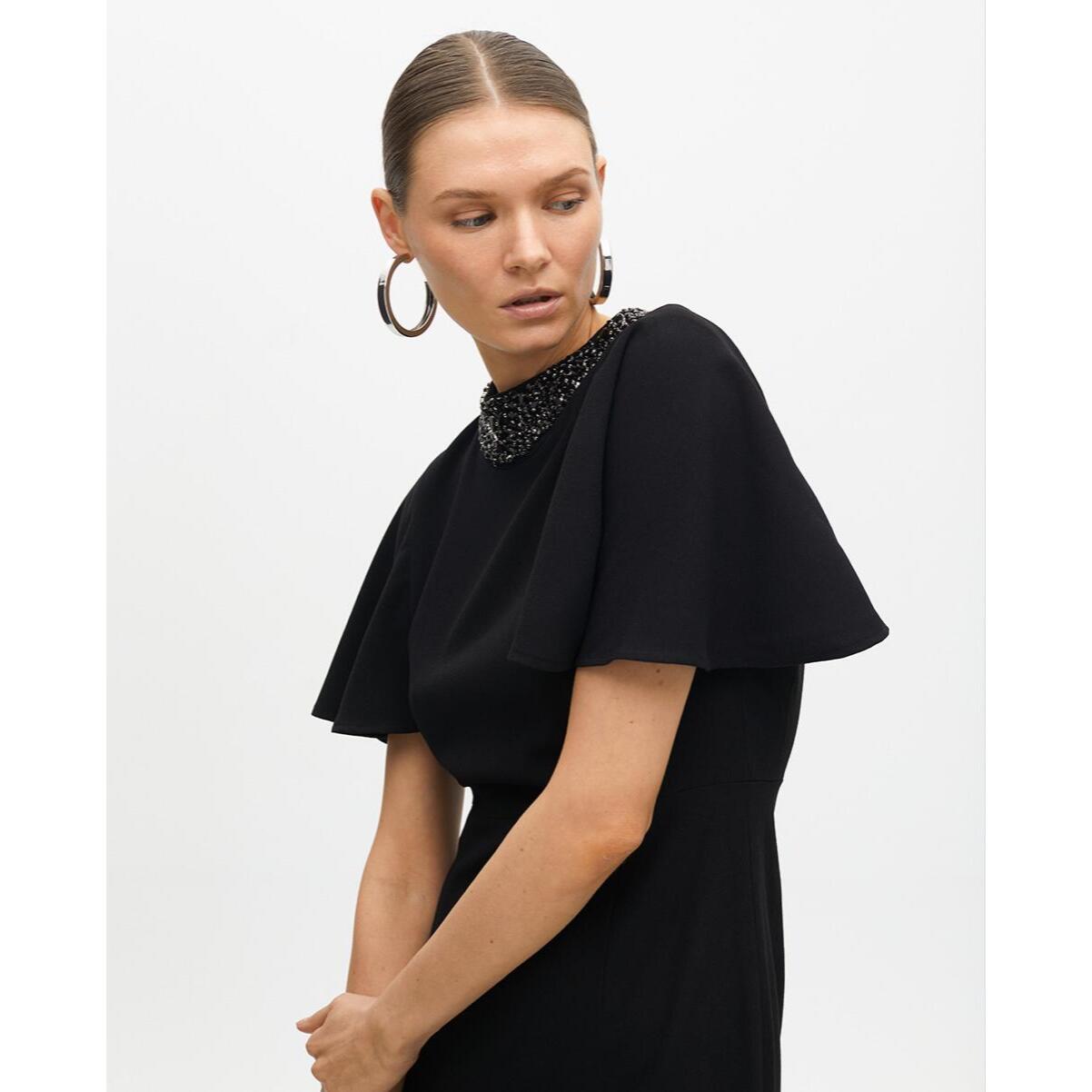 Abito Manica Mantello Collo Gioiello