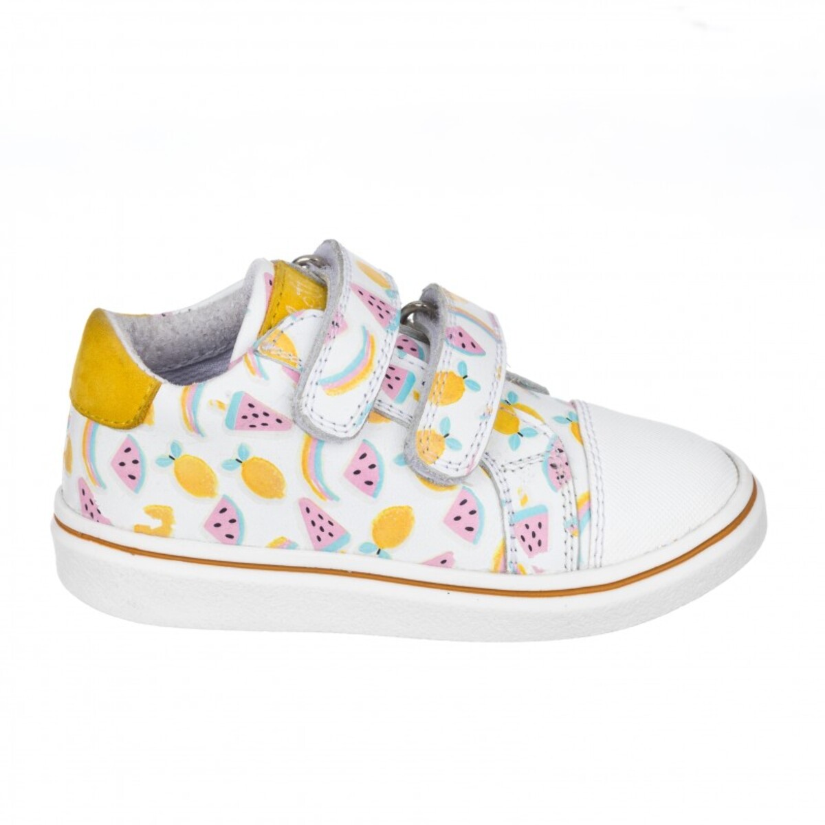 Deportiva toda en piel - Cierre  dos velcros.