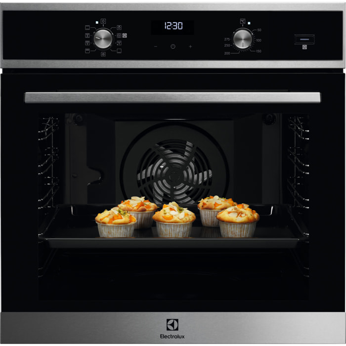 Electrolux Forno Multifunzione Surround con SteamBake 500 EOD5H40X