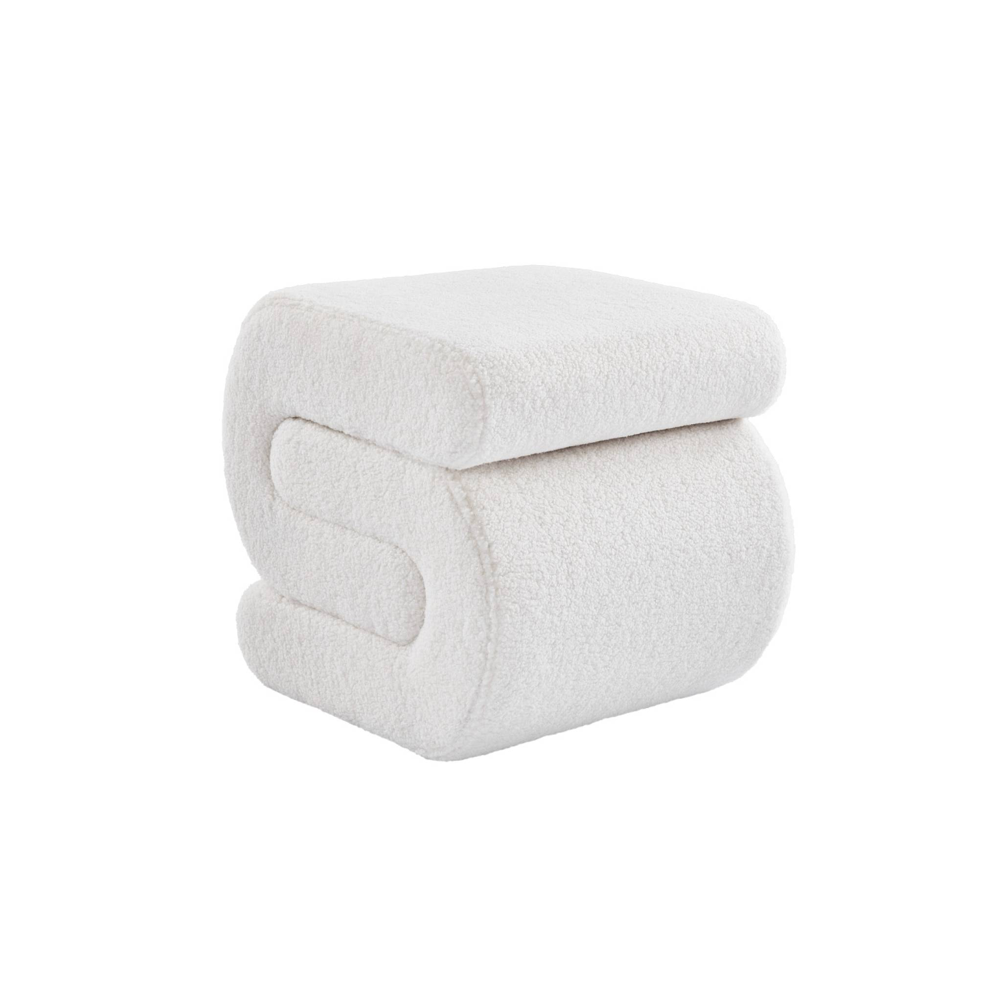 Banc design revêtement bouclette crème 1 place L 43 x P 47 x H 44cm - Sasha