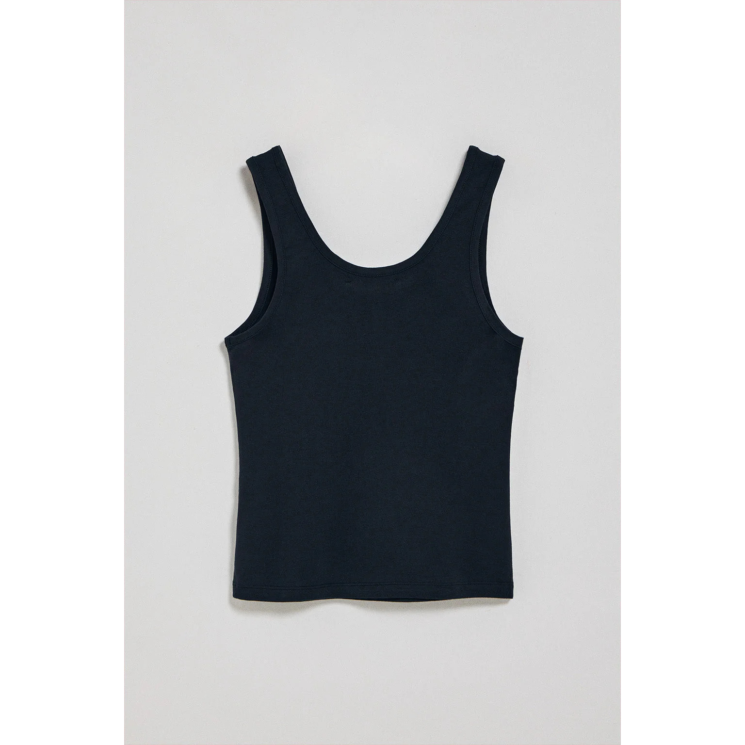 Camiseta azul marino de tirantes con bordado Rigby Go