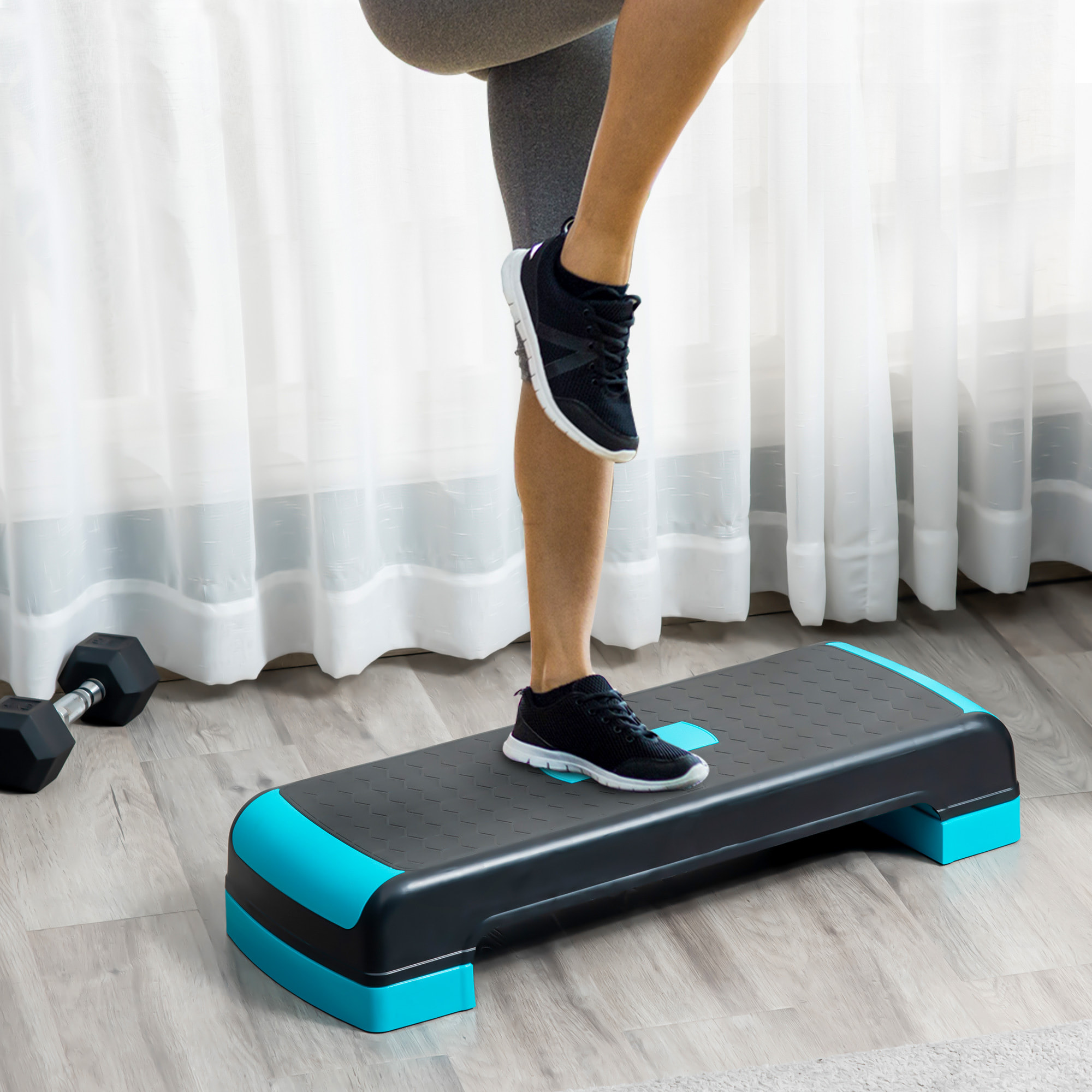 Stepper Fitness Aerobic hauteur reglable surface antiderapante dim. 78L x 28l x 10/15/20H cm PP noir bleu