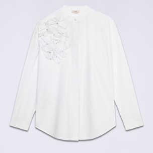 Oltre - Camicia in popeline con applicazione floreale - Bianco