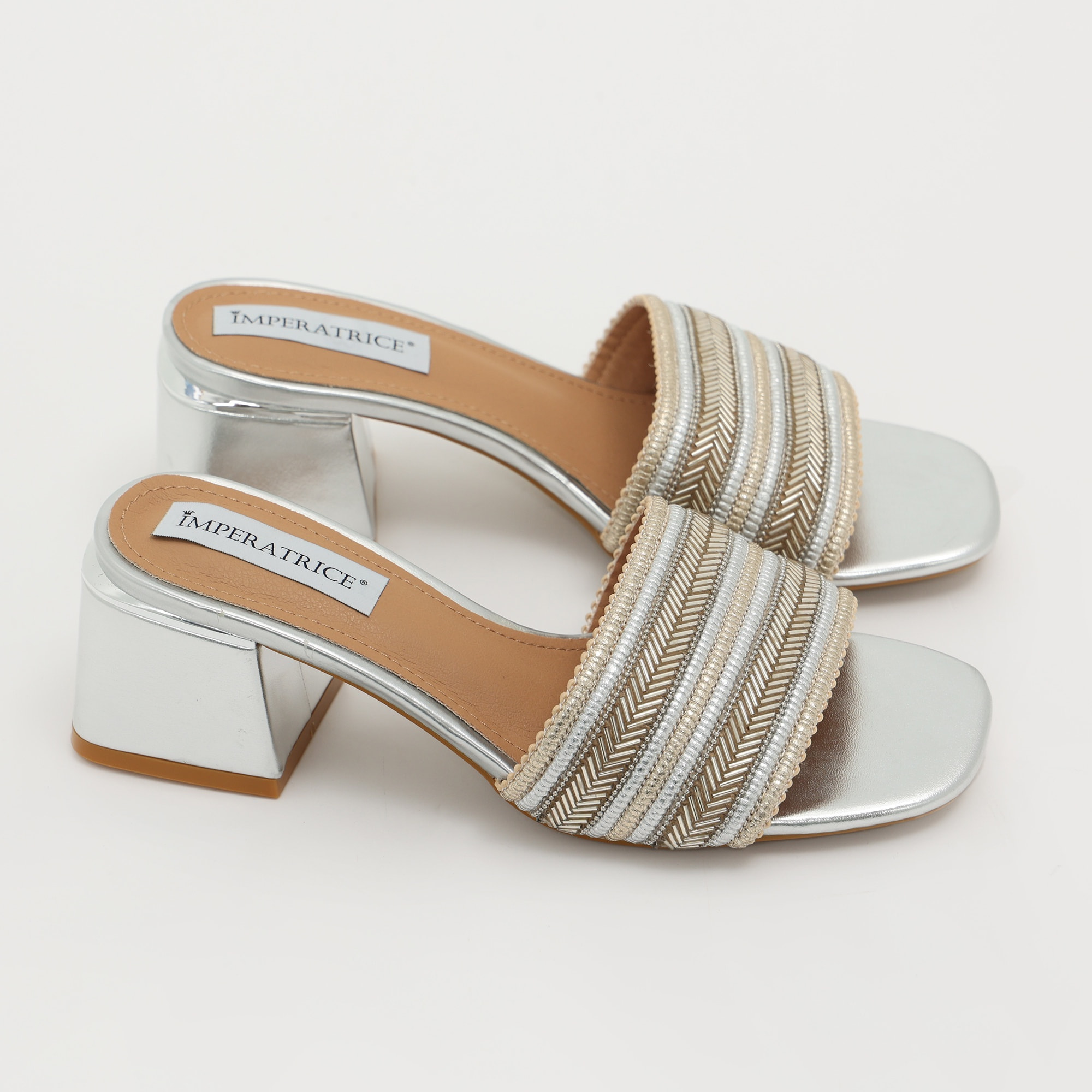 Sandali in simil pelle con tacco comodo quadrato