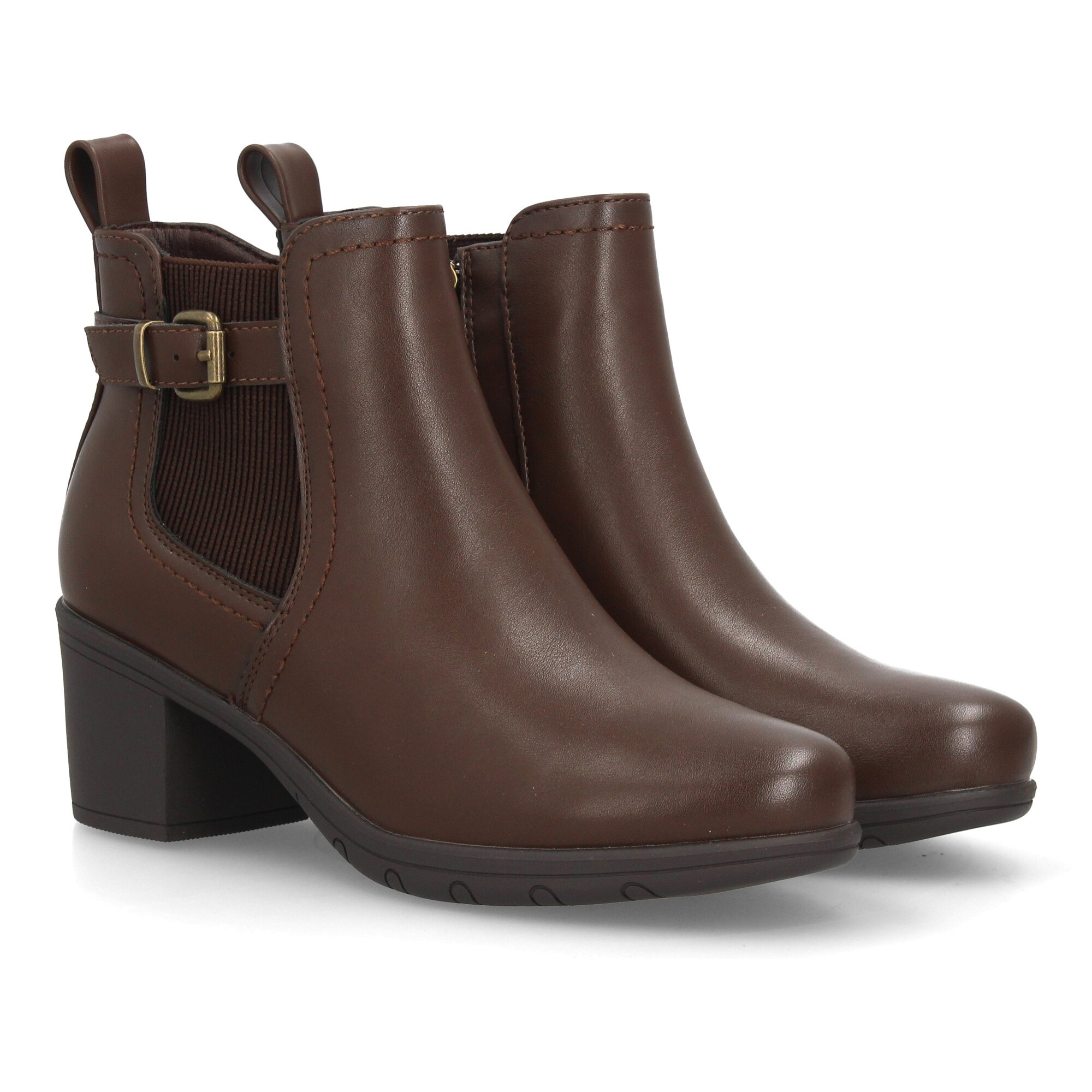Botines Chelsea con hebilla decorativa