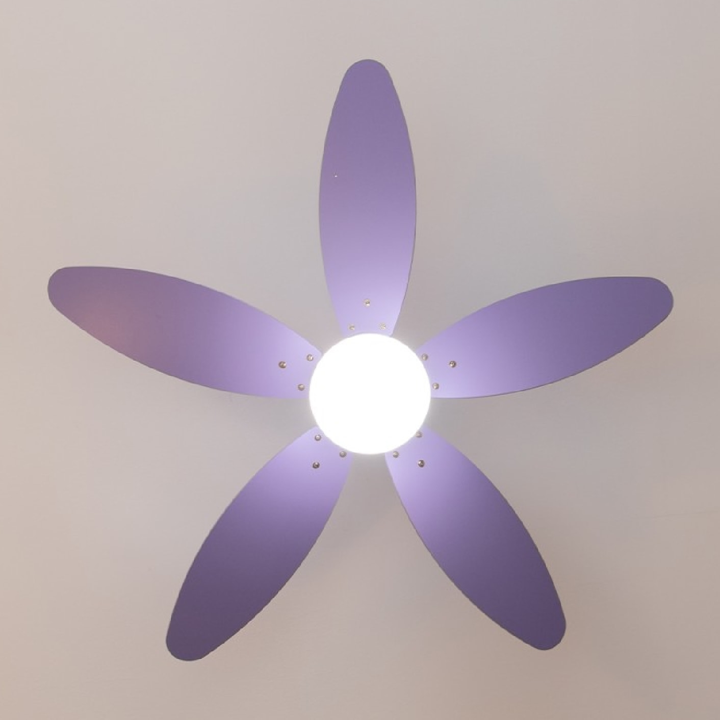 Cecotec Ventilateur de plafond avec lampe EnergySilence Aero 4260 Full Purple