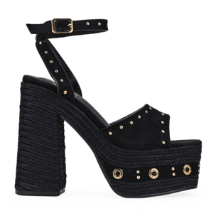 Sandalias de tacón negras con esparto y tachas