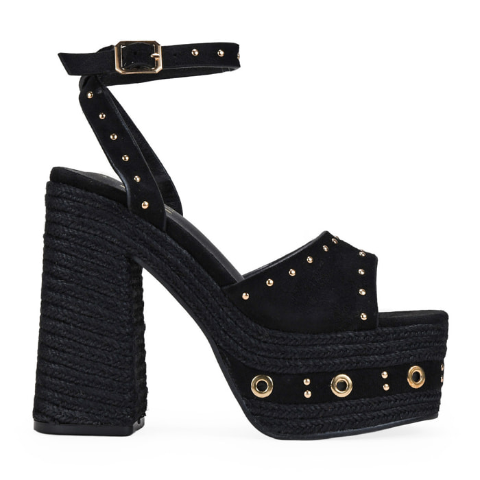 Sandalias de tacón negras con esparto y tachas