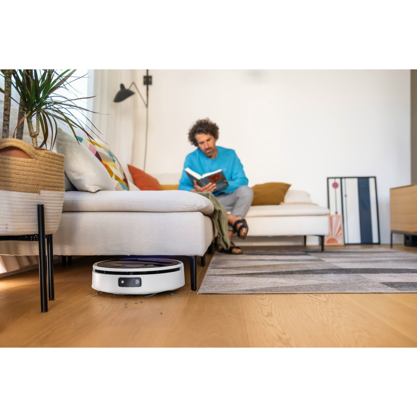 Aspirateur robot laveur KARCHER RVF7 confort EXTRA - aspire/lave/sèche tous type de sols - station vidange liquide/poussière - 160m²