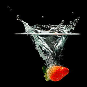 Tableau décoratif cuisine fraise et éclat d'eau Tableau alu Dibond