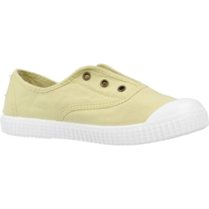 SNEAKERS VICTORIA 106627N