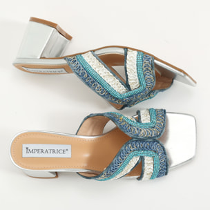 Sandali in simil pelle con tacco comodo quadrato ed applicazione strass