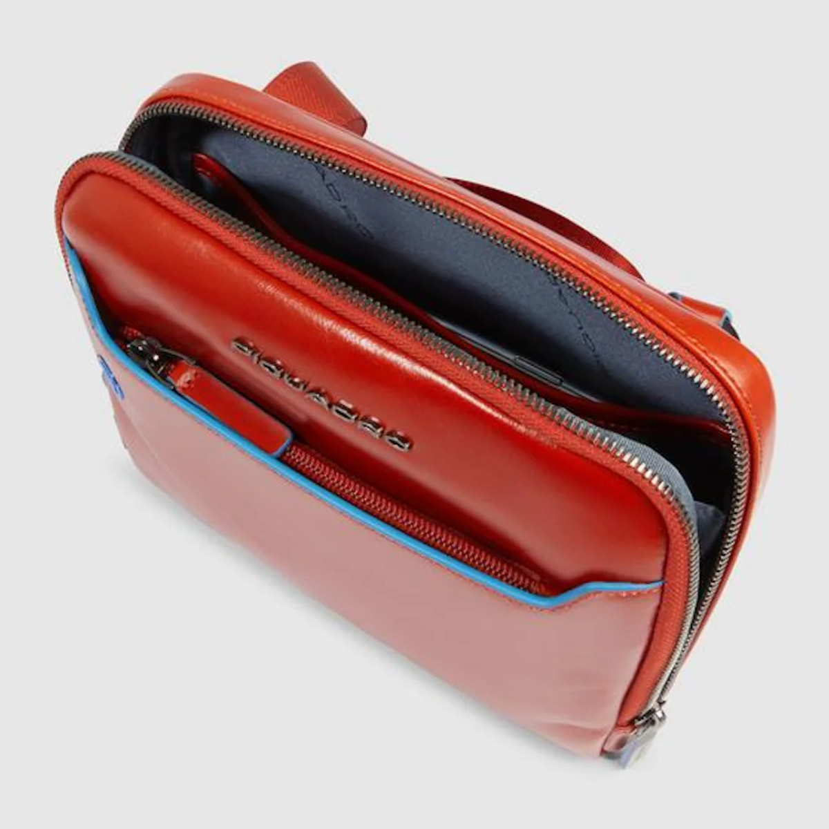 Piquadro Borsello in pelle schermato con protezione RFID