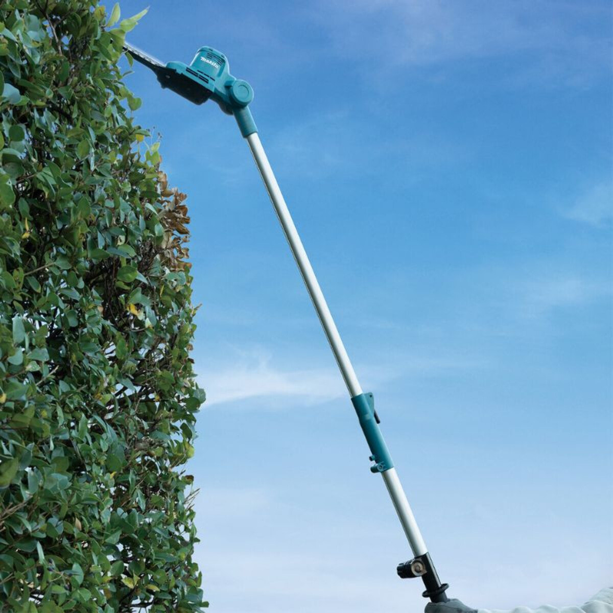 Cortasetos MAKITA 18 V Li-Ion 46 cm - 1 batería 3.0 AH - DUN461WSF