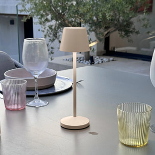 9 Lampe de table EMILY + Socle de charge