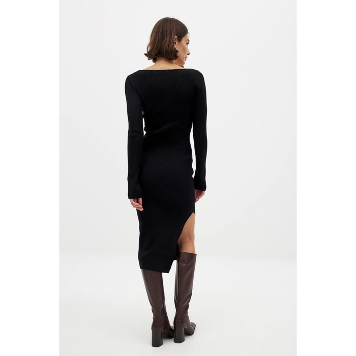 Abito midi con girocollo e spacco Vestiti in maglia Nakd