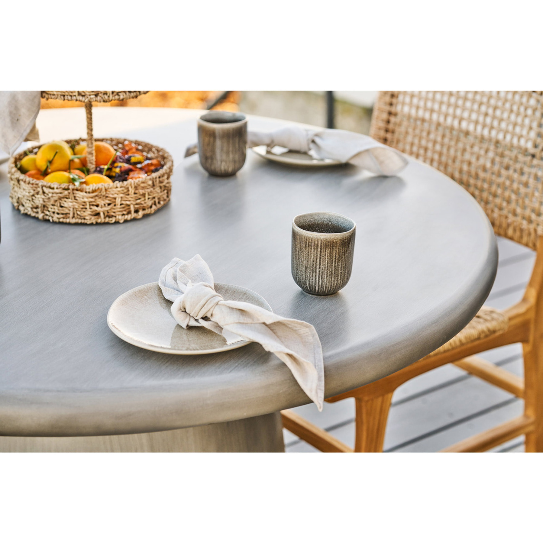 Set 4 tazze Viola in stoneware grigio senza manico ø8x9,5 cm