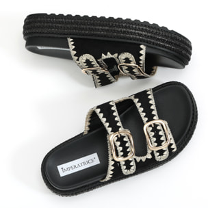 Sandali platform in simil pelle con fibbie color oro
