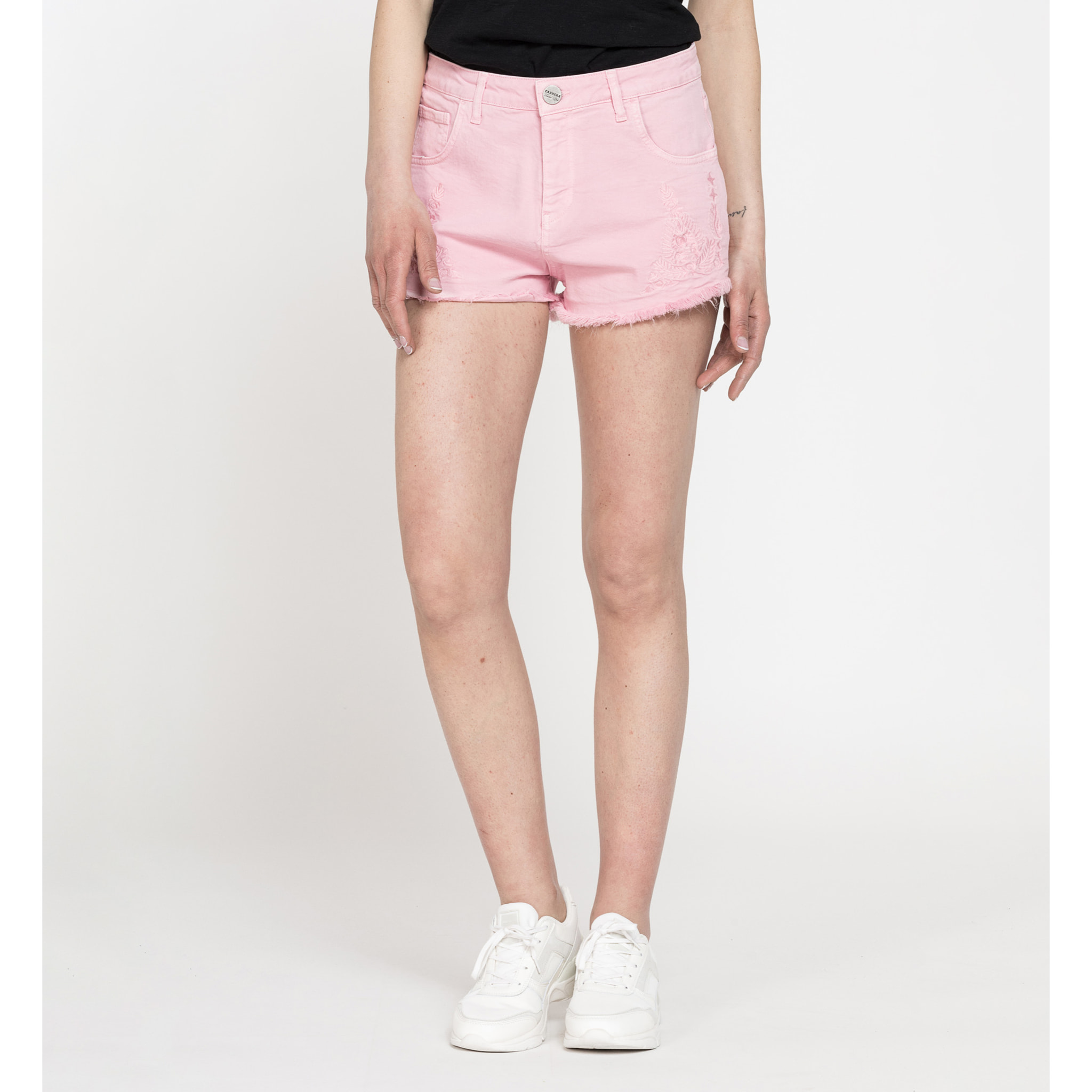 SHORT STRETCH, MODELLO 757. Vita regolare e gamba regolare.