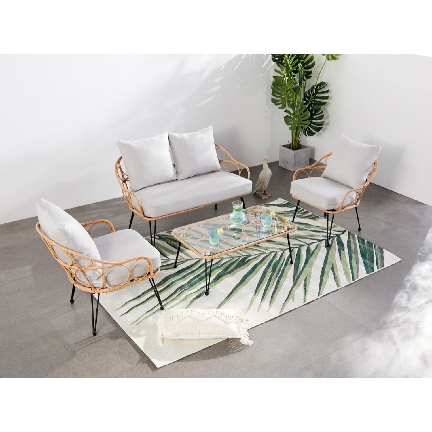 Salon de jardin 4 places en résine rotin ALMADA