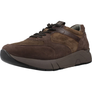 Sneakers de  Hombre de la marca STONEFLY  modelo ACTION 31 NABUK/VELOUR Brown