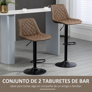 HOMCOM Juego de 2 Taburetes Altos de Cocina Tapizado en PU Taburetes de Bar con Altura Ajustable Asiento Giratorio y Reposapiés Carga 120 kg 46,5x51x86-106 cm Marrón