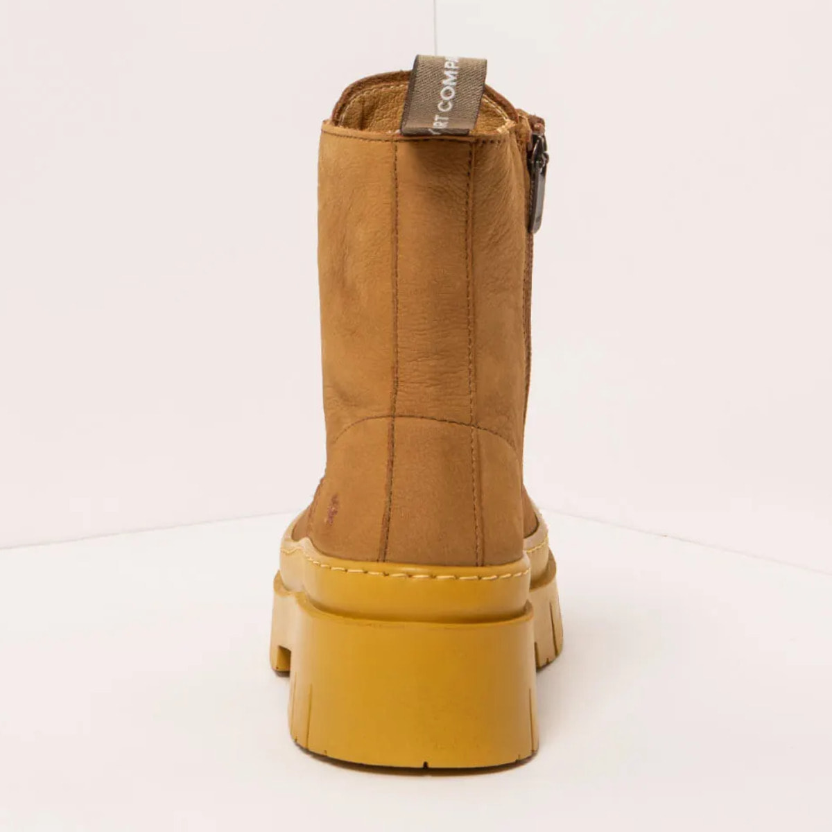 Botines 1953 NOBUCK KARAMEL/AMBERES color Karamel