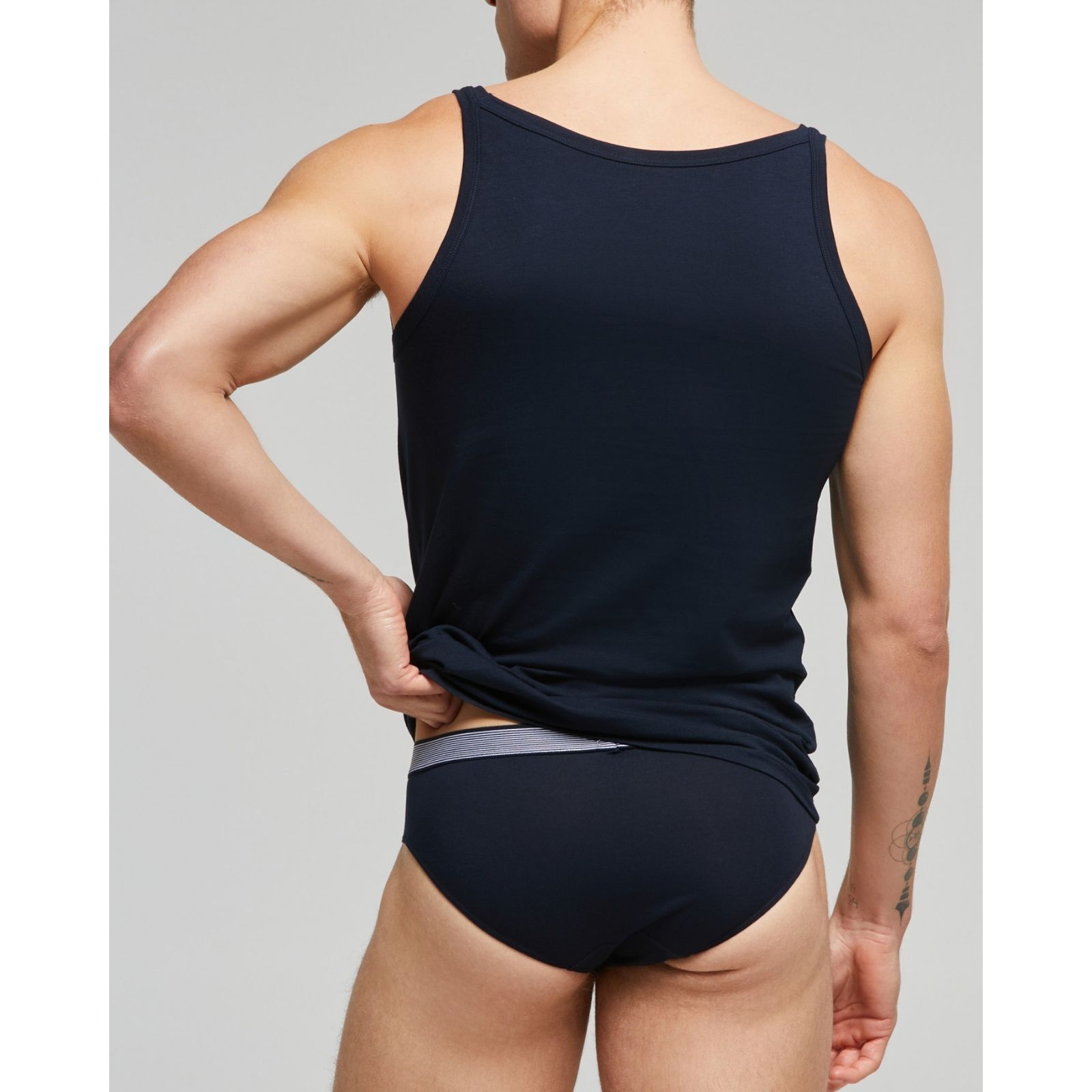 CANOTTA SPALLA STRETTA SCOLLO U