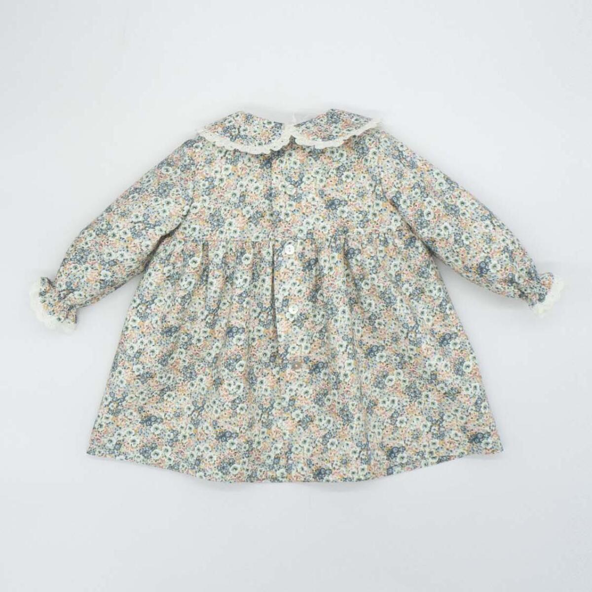 Vestido con cuello de volantito de flores verde azul y blanco