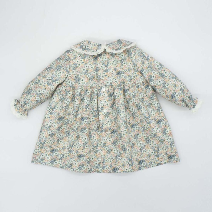 Vestido con cuello de volantito de flores verde azul y blanco