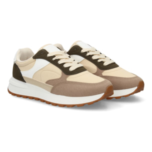 Zapatilla casual multicolor con plataforma