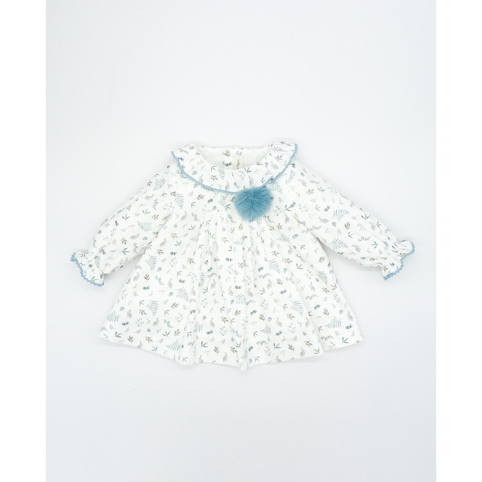 Vestido de viella con conejito azul y blanco