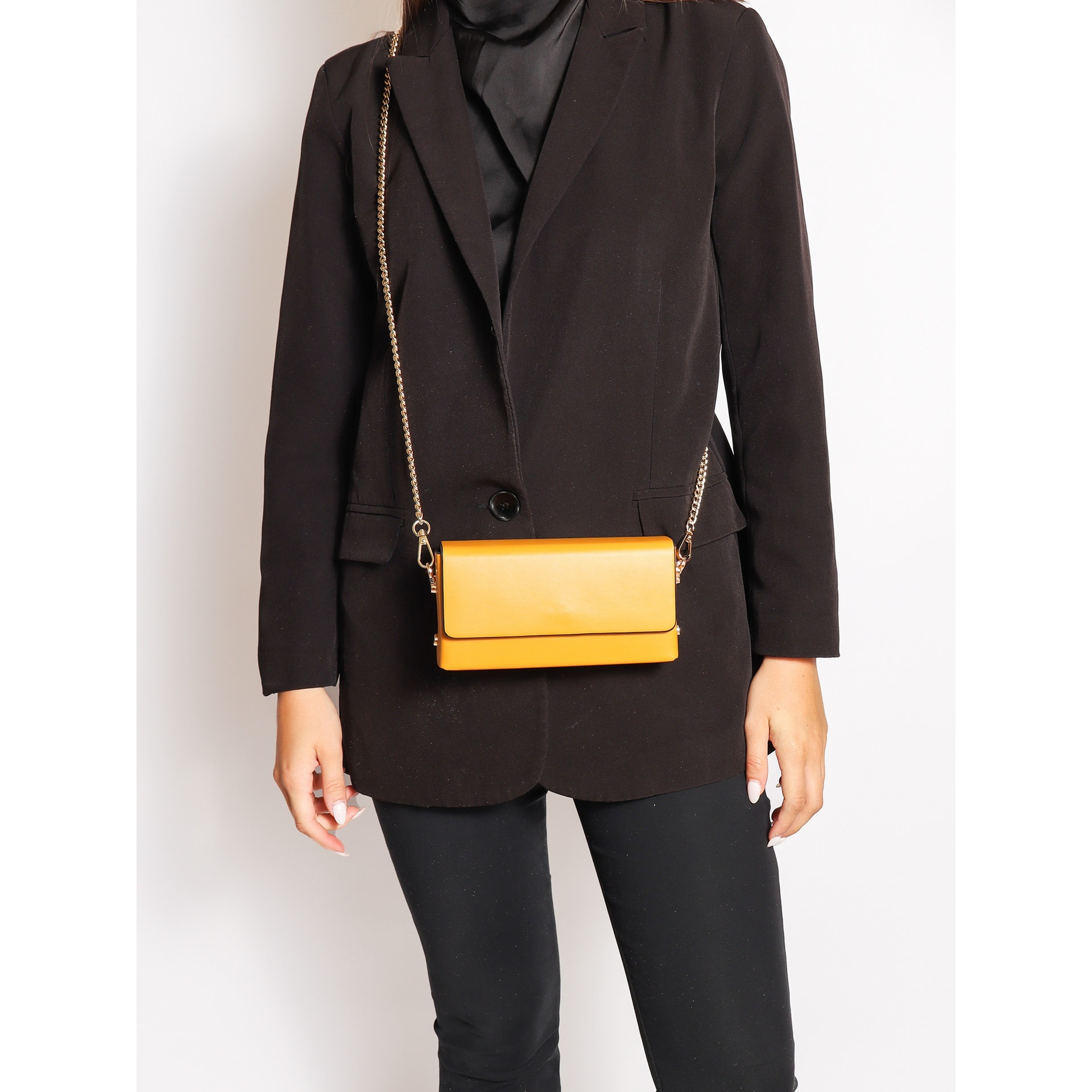 Gave Lux Borsa a tracolla