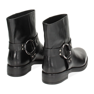 Biker negras de cuero