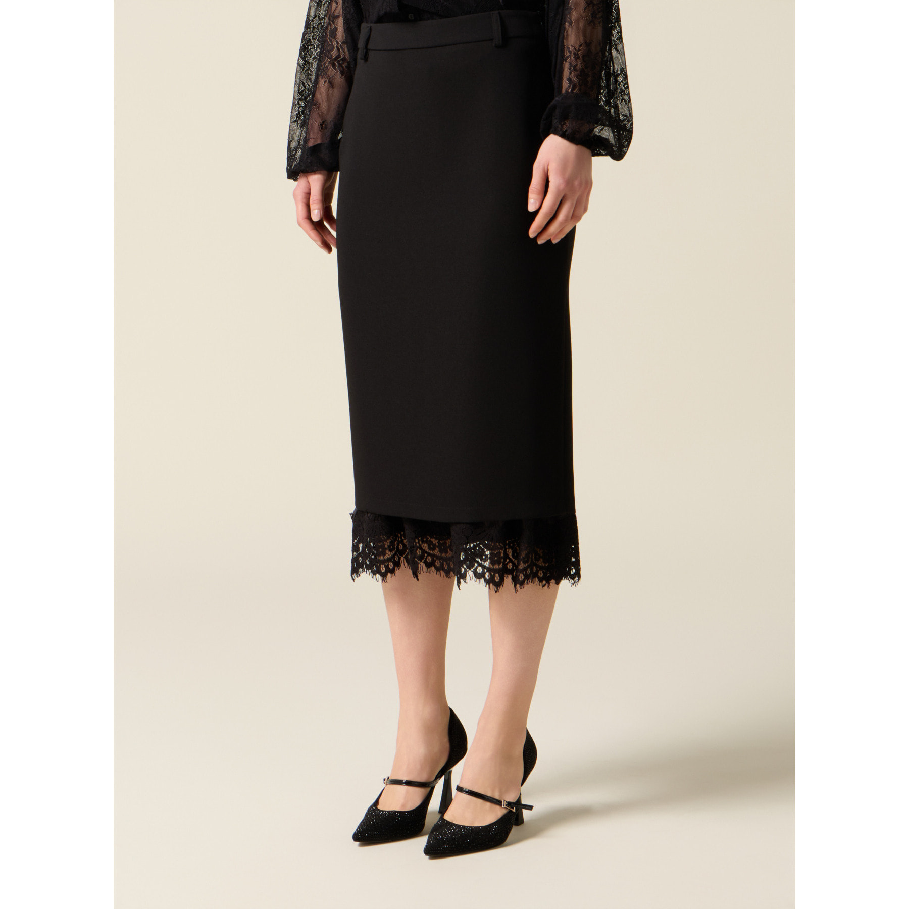 Oltre - Falda tubo con borde de encaje - Negro