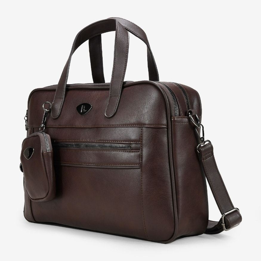 Maletín marrón para portátil