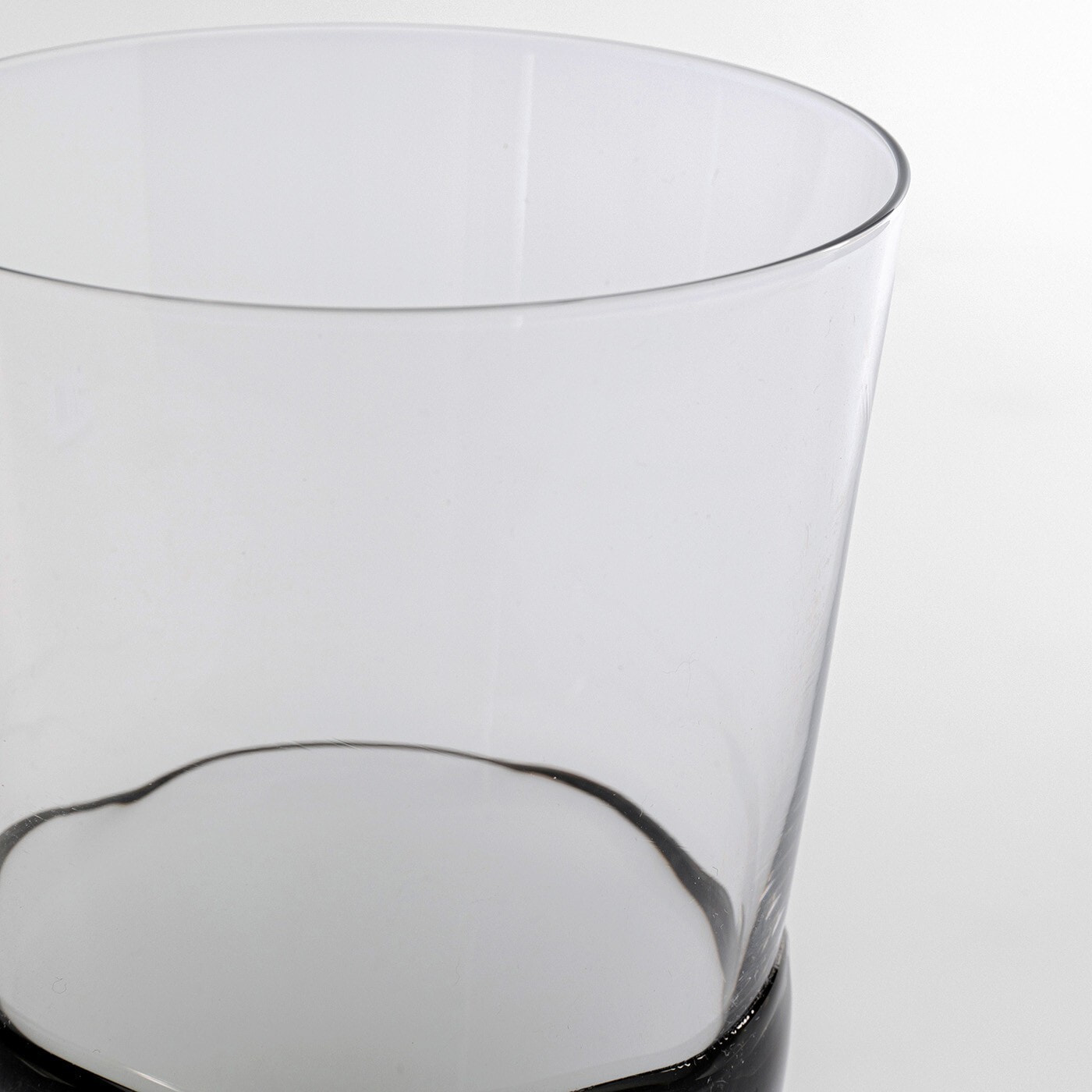 Verres à eau Mimi gris set de 6 Kare Design